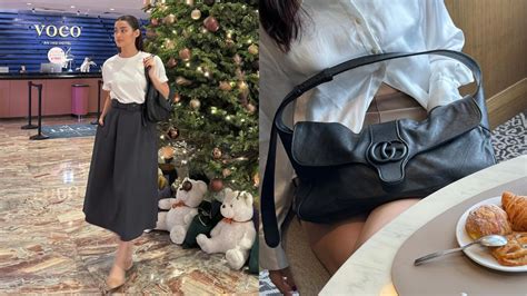 liza soberano gucci suitcase